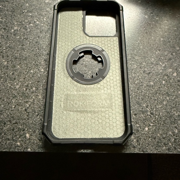 Rokform 14 pro max case - Picture 2 of 4